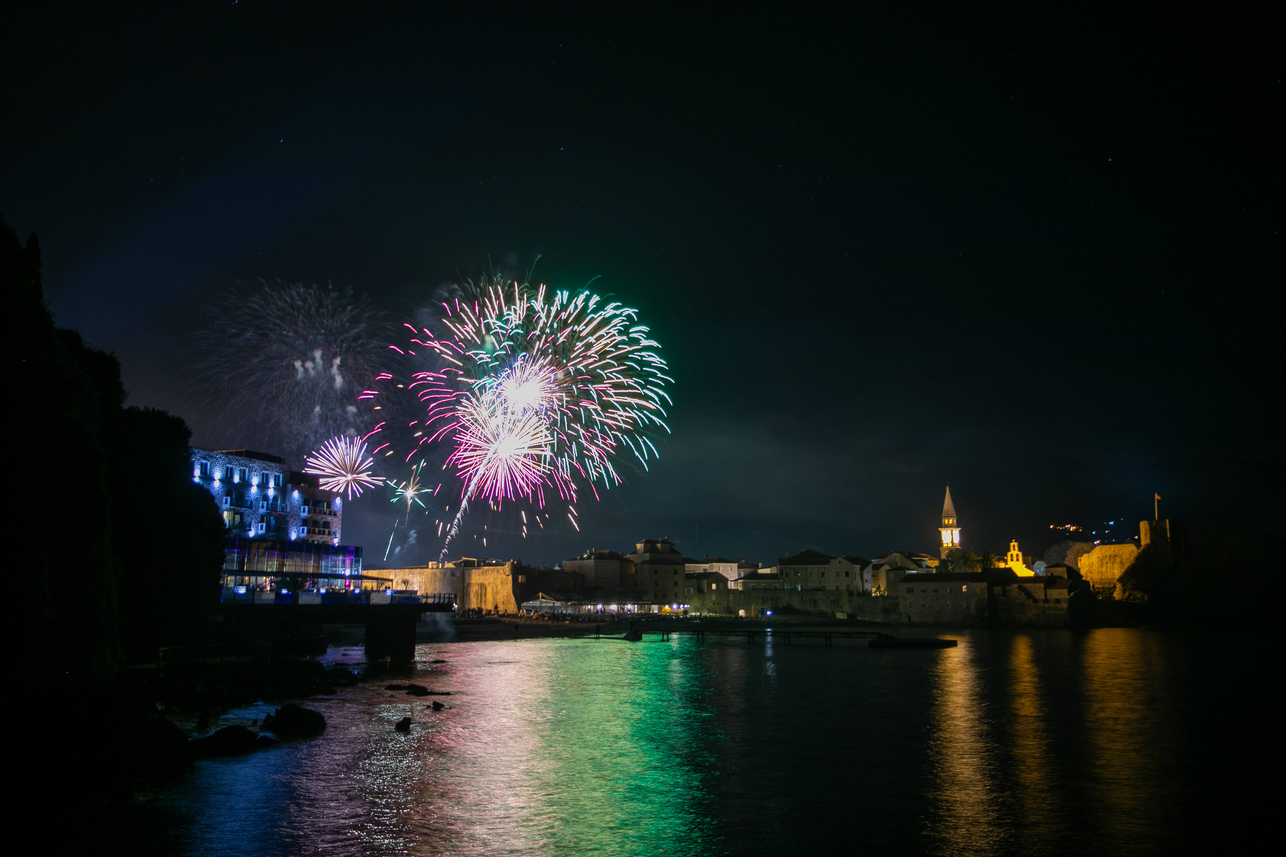 budva-events budva-beach-bar budva-apartments budva-Montenegro budva-nightlife